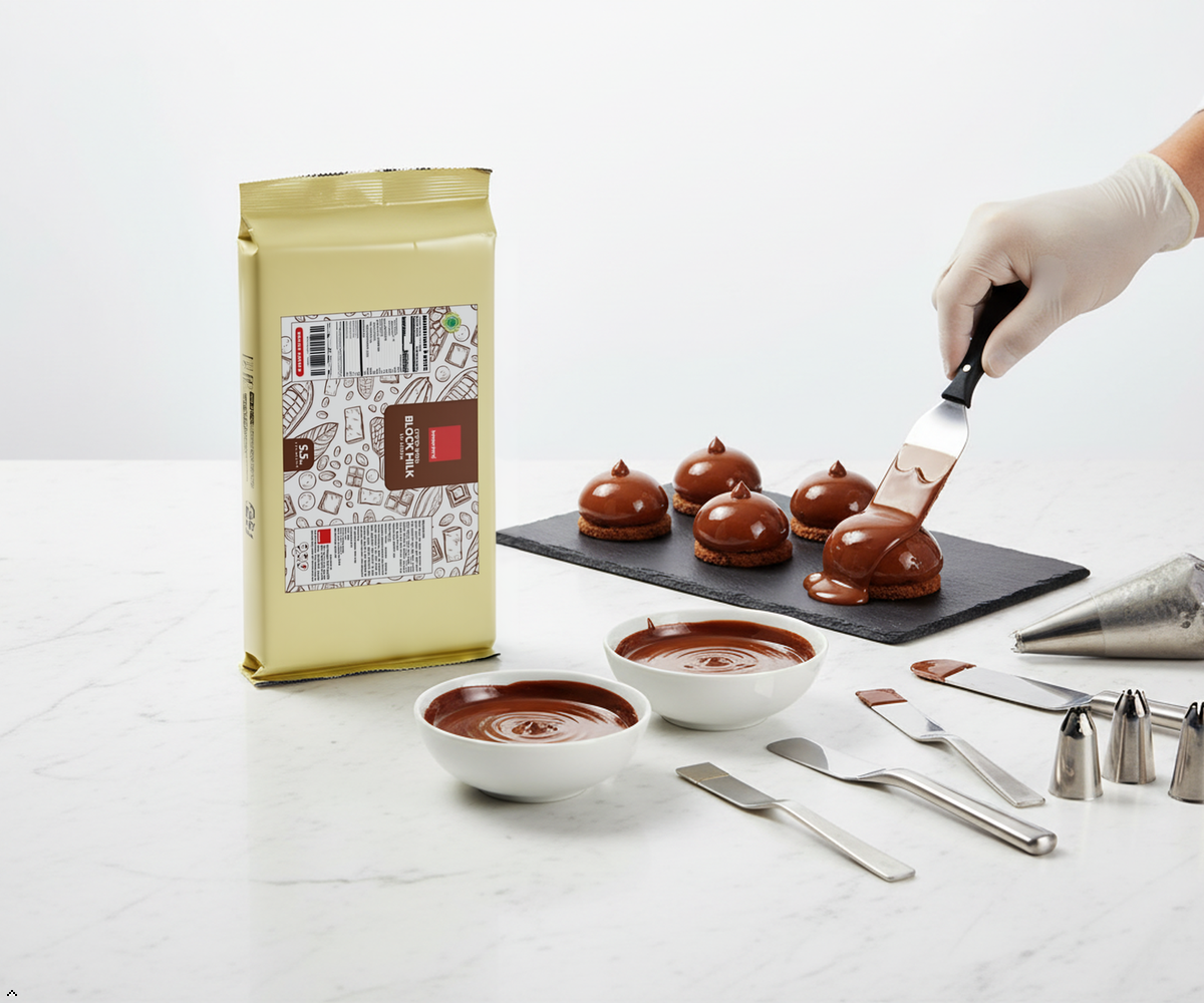 Premium Milk Chocolate Block – Rich Flavor for Desserts & Baking - 5.5LB